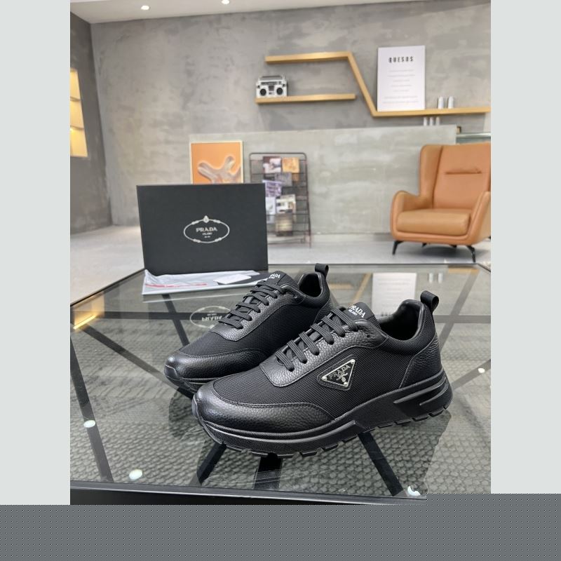 Pra*a leather shoes